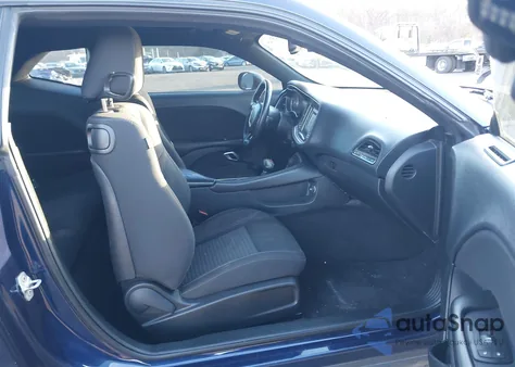 2015 Dodge Challenger Sxt из США, поврежденный, VIN 2C3CDZAG5FH850748